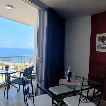 Pulse View - Americas * Arona (Tenerife)